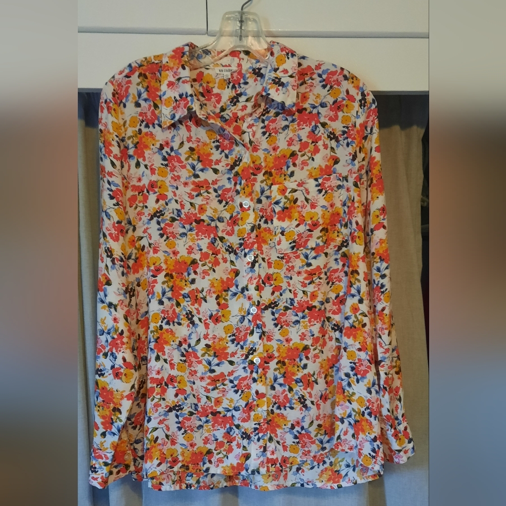 En Creme Orange Floral Long Sleeve Button Down Shirt with Notched Collar